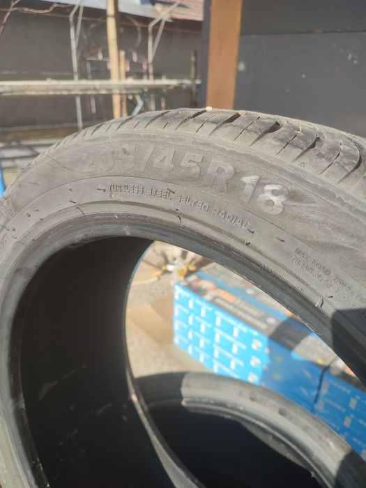 Cauciucuri M+S Triangle