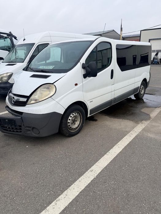 OPEL Vivaro