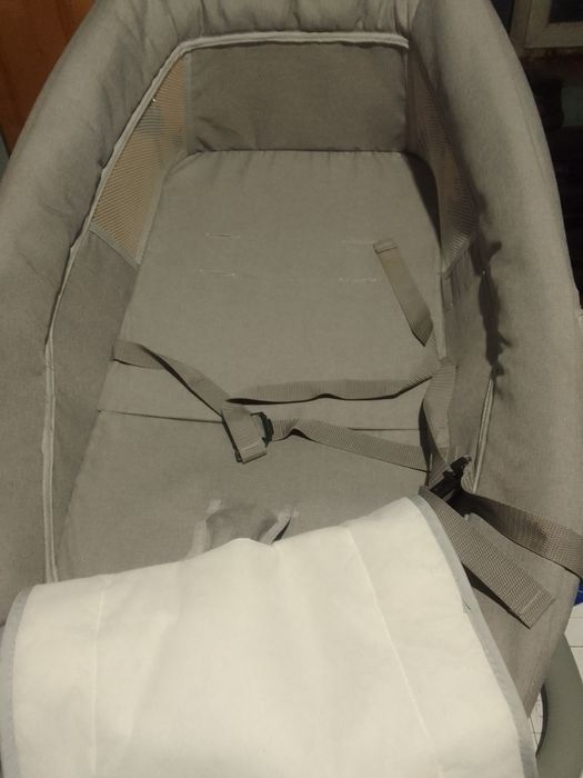 Кресло качалка для малышей