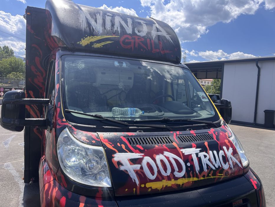 Търговски Кемпер FOOD TRUCK бързо хранене street food