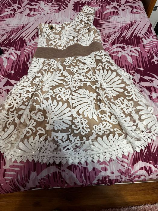 Дамска рокля на Lynne