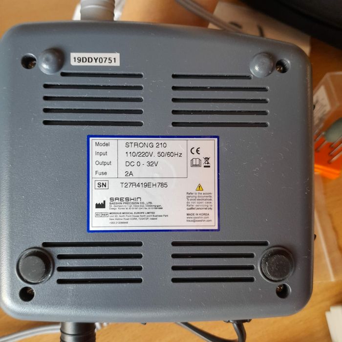 Маникюрный аппарат strong 210