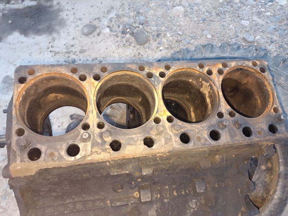 Блок на камаз запчасти Запчасть