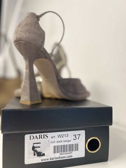 НОВИ! Елегантни дамски сандали на ток