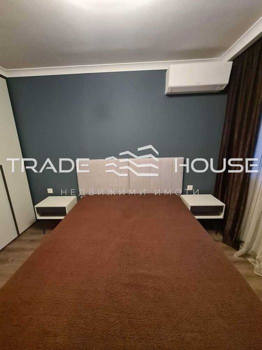 Дава се под наем Тристаен апартамент в Пловдив, Център - 120 кв.м за 800 € - Снимка #5