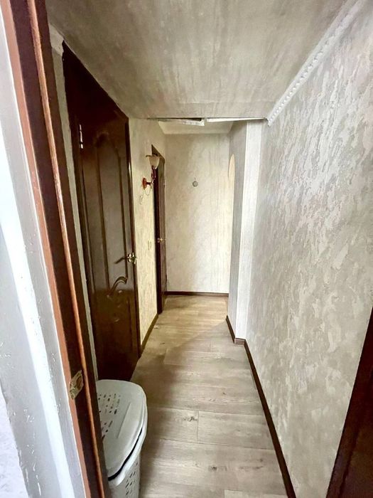 Продам трёхкомнатную квартиру