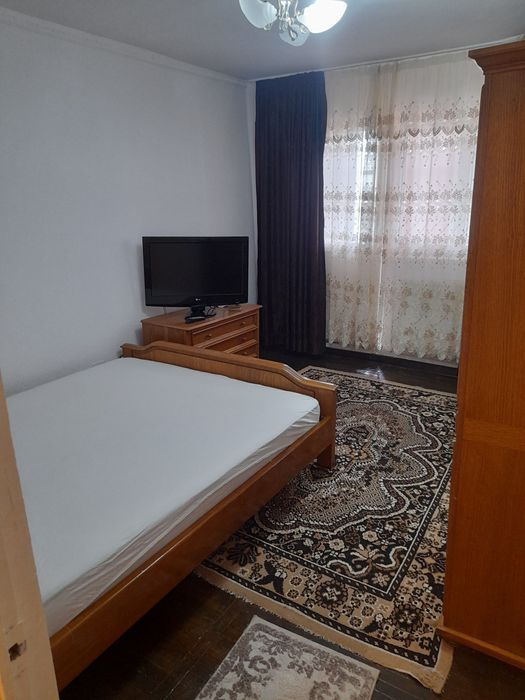 Inchiriez apartament cu doua camere in Zona industrială
