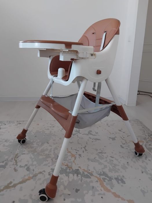 Стол для кормления