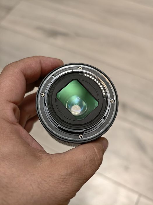 obiective sony si nikon z 40mm f2 75mm f1.8