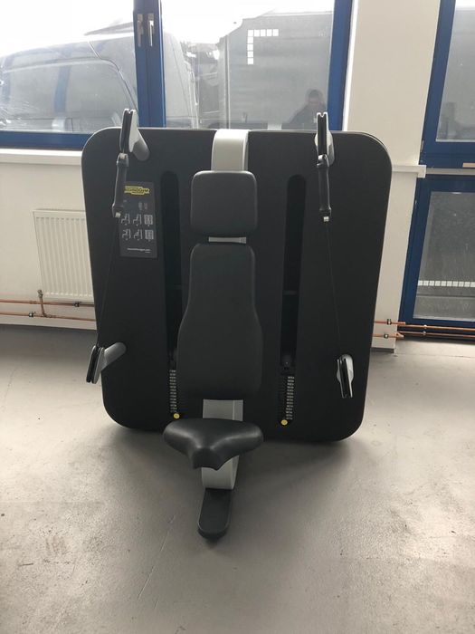 Depozit aparate fitness technogym