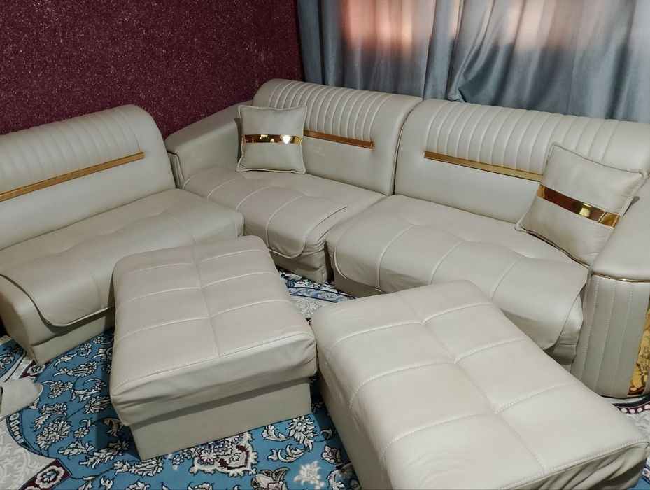 Мебель мягкая уголок