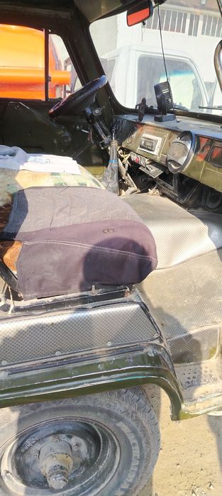 Moshina yaxshi yurub turgan ishlab yurubdi g i a o w y p h t i