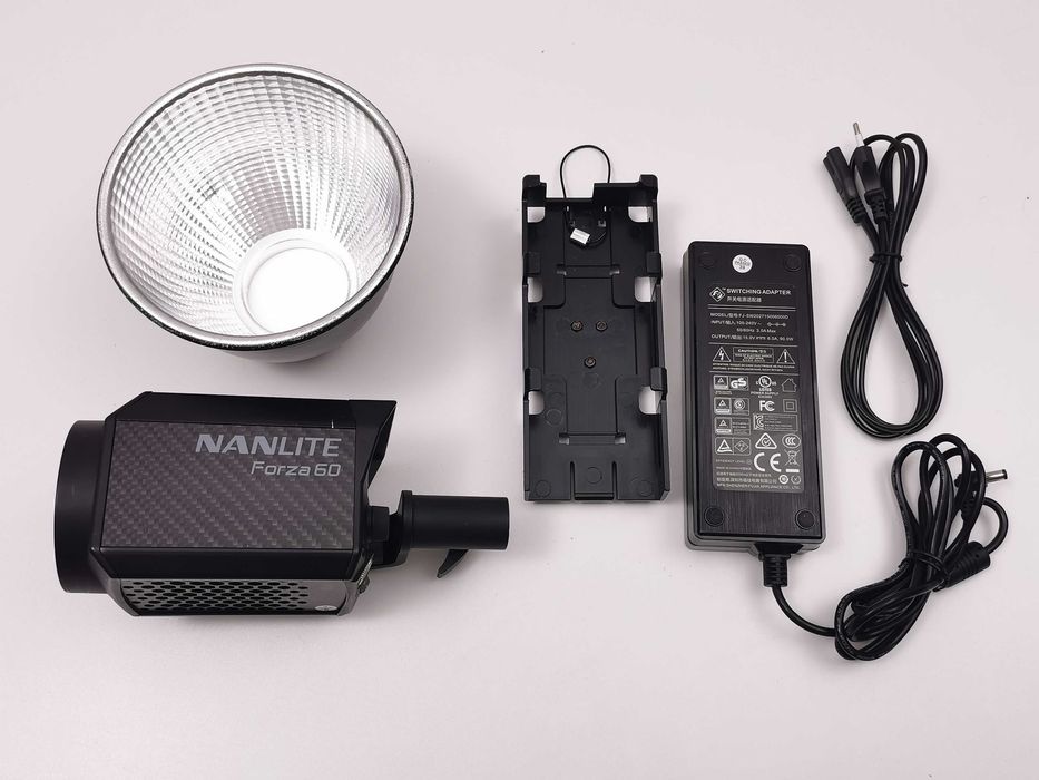 Nanlite Forza 60 компактно студийно LED осветление (5600K Day-Light)