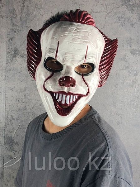 Разные маски на Хеллоуин