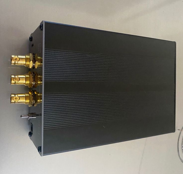 Clock Extern 10 MHz  + 2 cabluri BNC-BNC NEOTECH