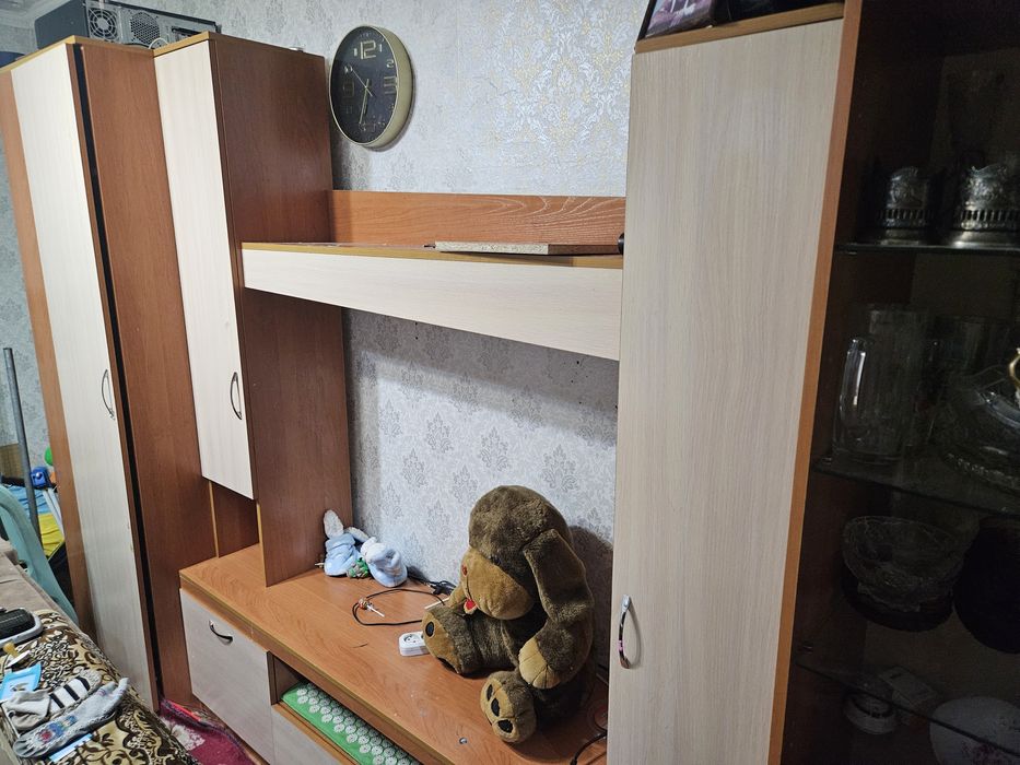Продам горку,  шкаф