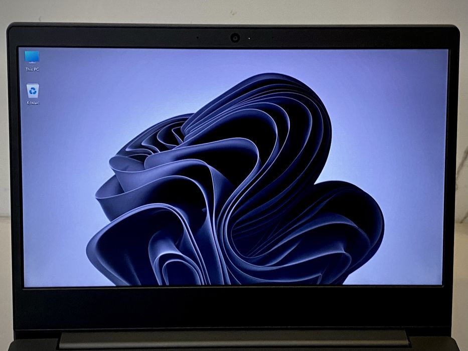 Ноутбук Lenovo сатылады!