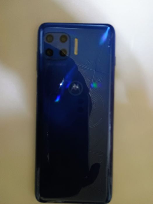 Vând Motorola G 5G plus