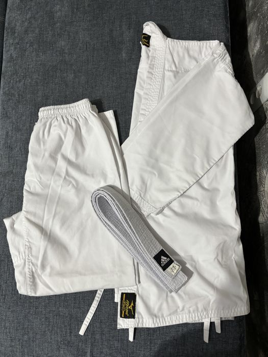 Продам кимано для каратэ