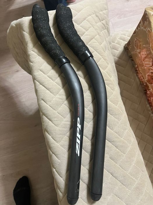 Шоссейный велосипед GIANT Defy Advanced