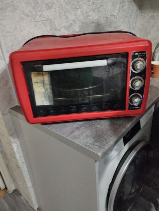 Духовка красная рабочая