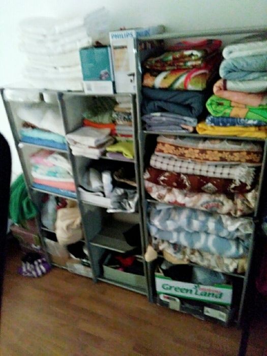 Полки для постельного белья и вещей