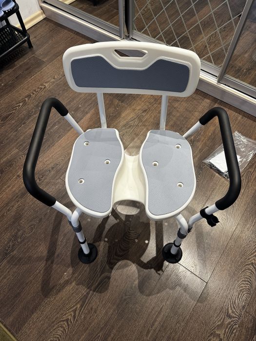 Стул для купания для инвалидов