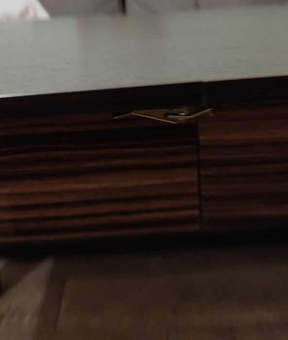 Продам раздвижной стол