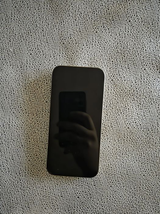 Продам iPhone 15 pro