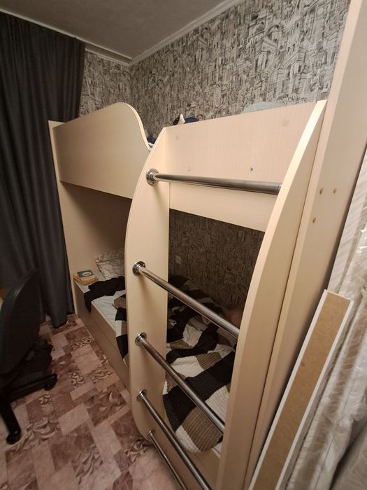 Продам кровать..