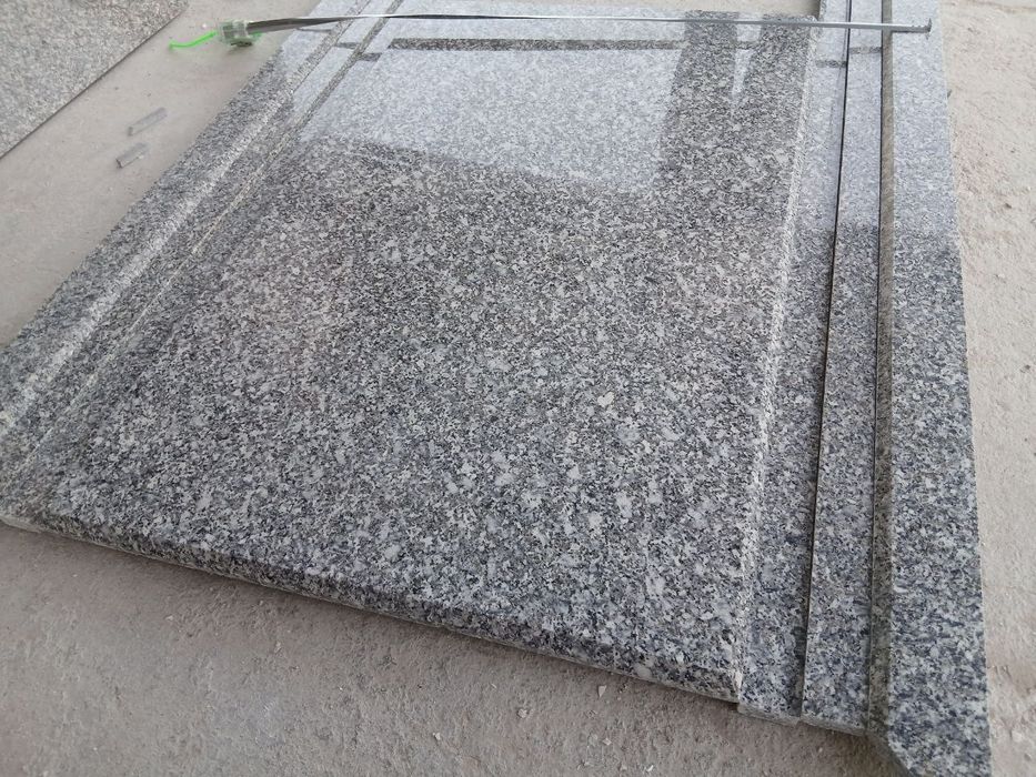 Куксарой гранитдан Бурсчатка, Зина, сокол