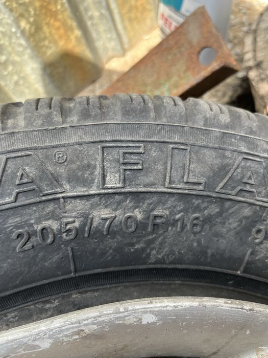 Продам колесо в сборе