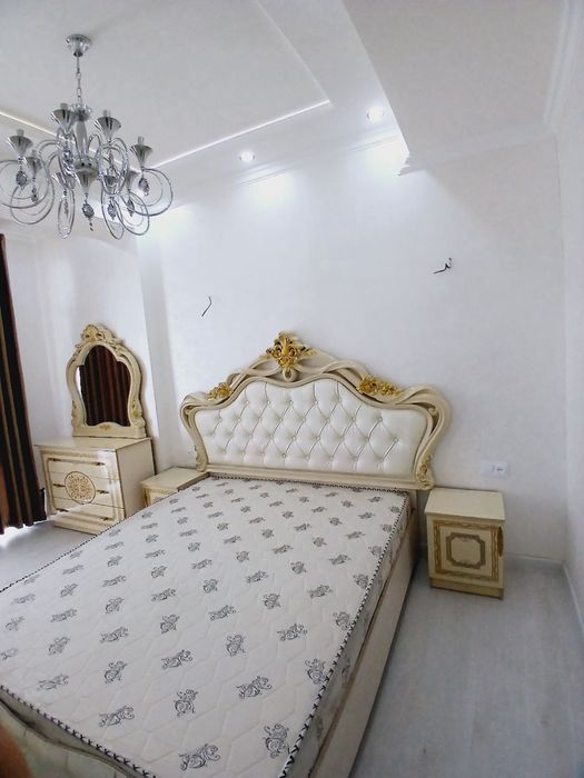 Yakkasaroy STY MOOL. Своя