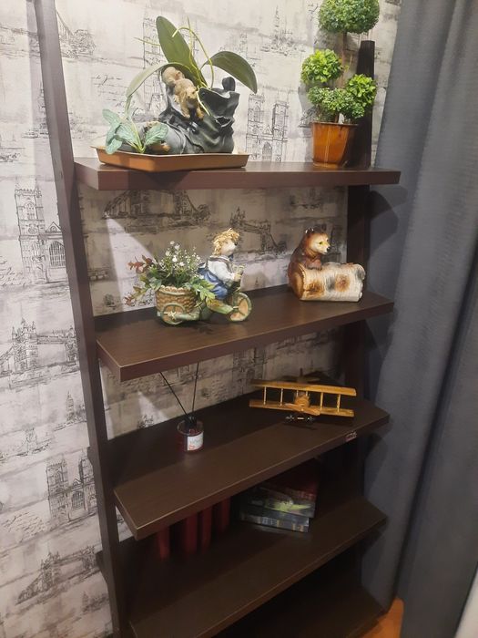 Дизайнерский стеллаж полка