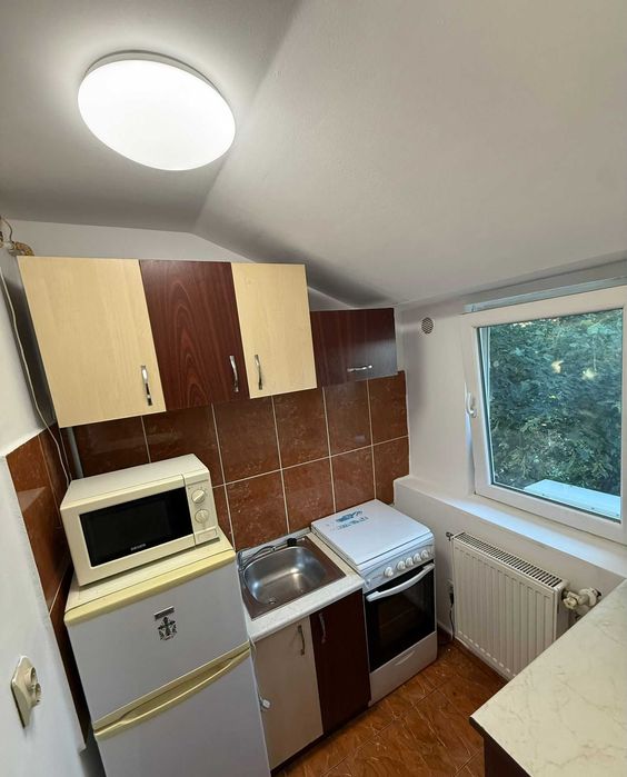 Proprietar vand Apartament 1 camera, str. Lorena, vizavi de parc