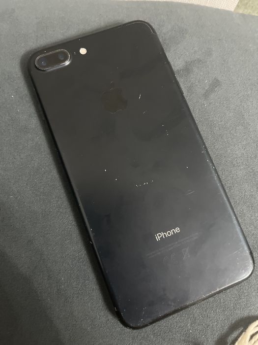 Продам айфон 7 плюс