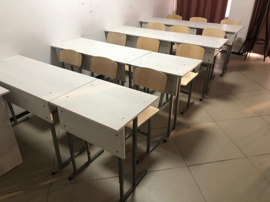 Парта  двухместная