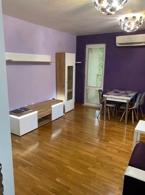 Дава се под наем Двустаен апартамент в София, Витоша - 80 кв.м за 600 € - Снимка #2