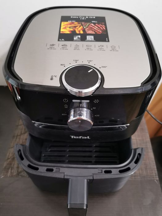 Friteuza / Airfryer Tefal easy fry & grill