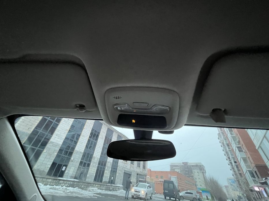 Chevrolet Onix Turbo 2023 автомат