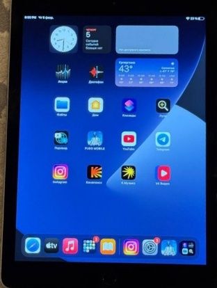 Ipad air 2 128 gb li  menyu va taqdimot uchun juda zo'r