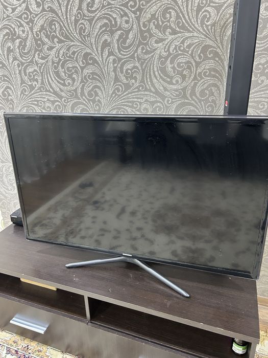 Продам телевизор
