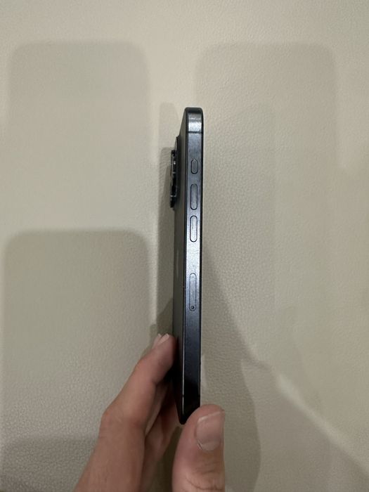 Iphone 15 PRO 256  черен