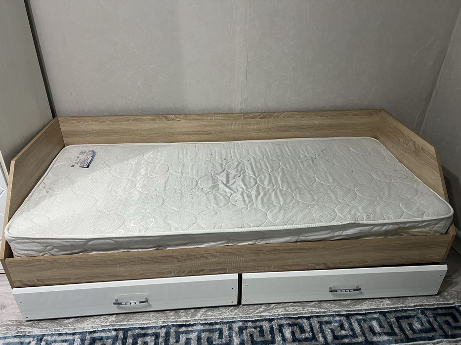 Продается кровать