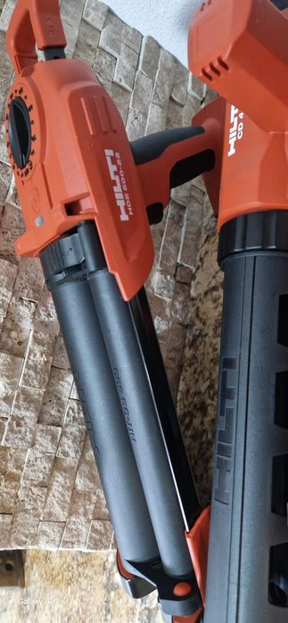 Hilti set scule pe acumulator