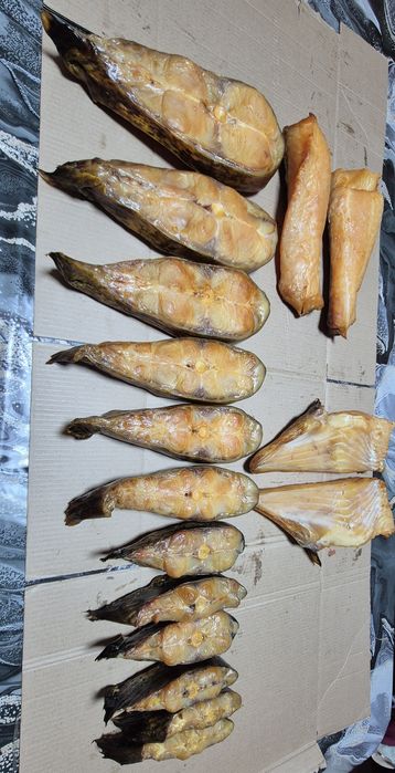 Продаётся копчёный сом. Малосольный.