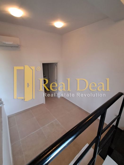 Дава се под наем Офис в София, Обеля 2 - 18 кв.м за 250 € - Снимка #2
