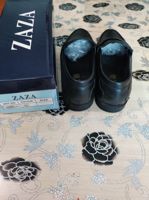 Продам туфли мужские подростковые