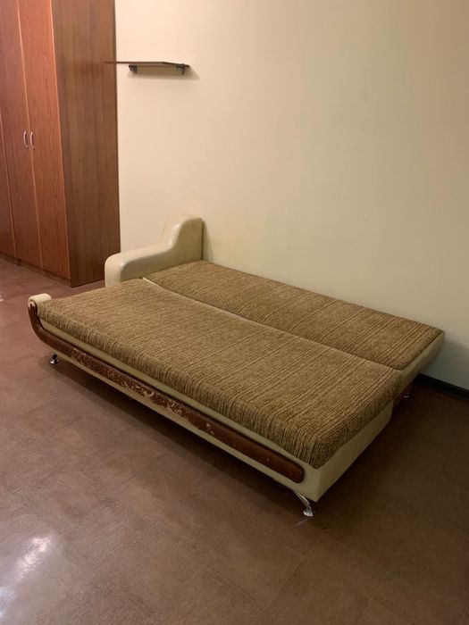 Диван тканевый бу