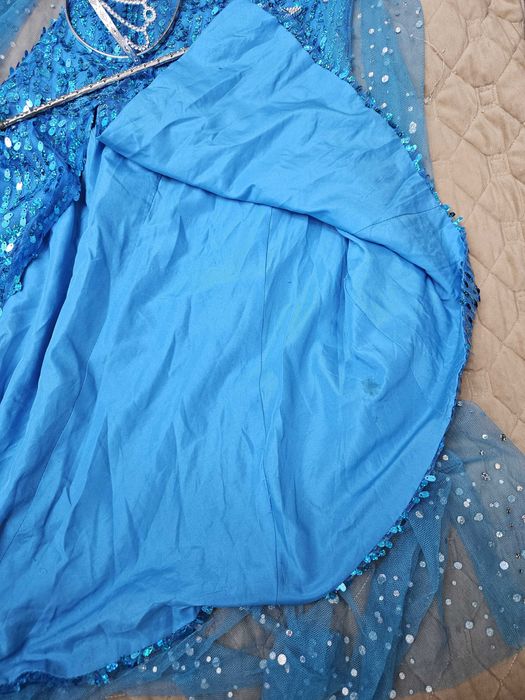 Продам новогодний костюм